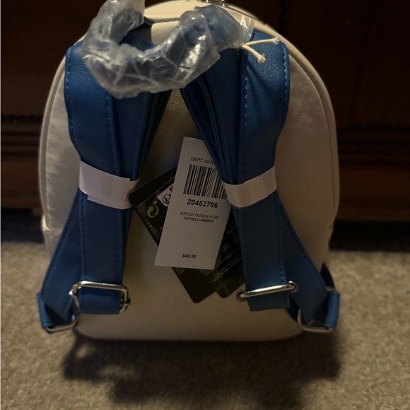 New Loungefly Disney Stitch With Ducks Ducklings Mini Backpack NWT - Adorable - Picture 4 of 4